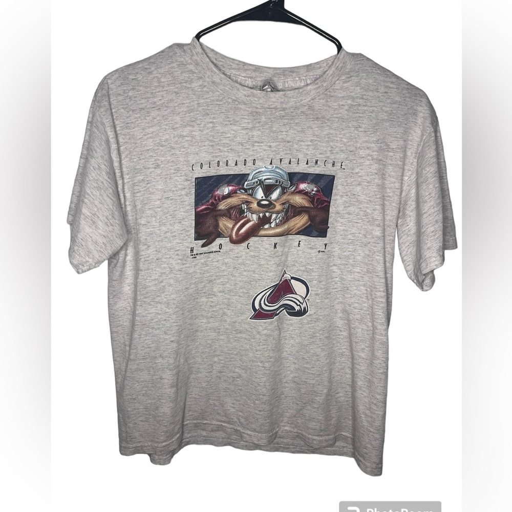 1997 Taz Colorado Avalanche tee